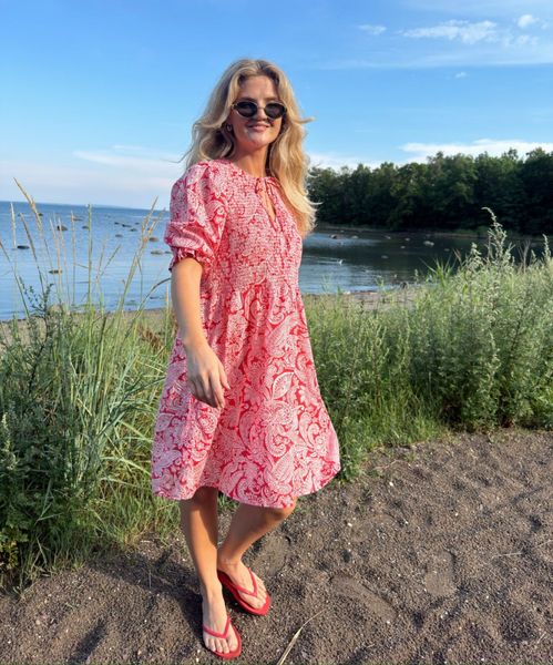RAH Ella Short Dress Red Paisley Print