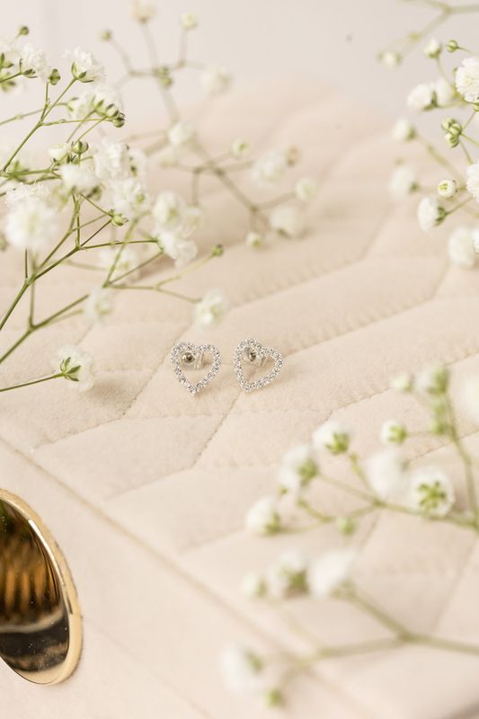 Secrets by B Sparkling Heart Earstuds Silver